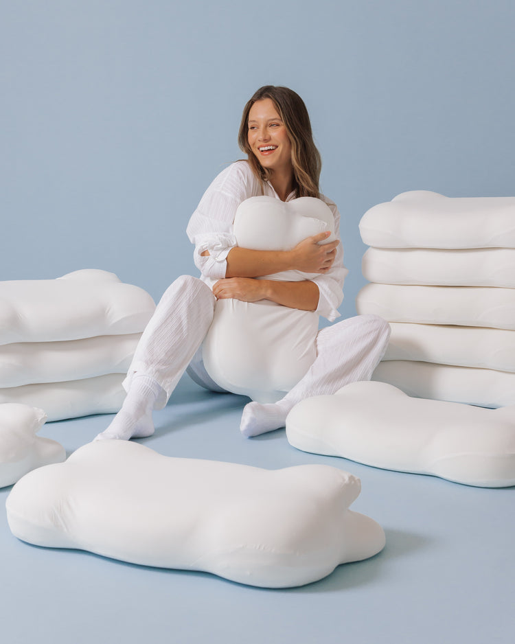 Best Pillows for Combination Sleepers: Expert Guide to Ergonomic Support and Comfort